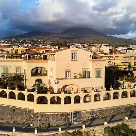 Casa Raiola Ercolano Luxury Rooms & Spa Экстерьер фото