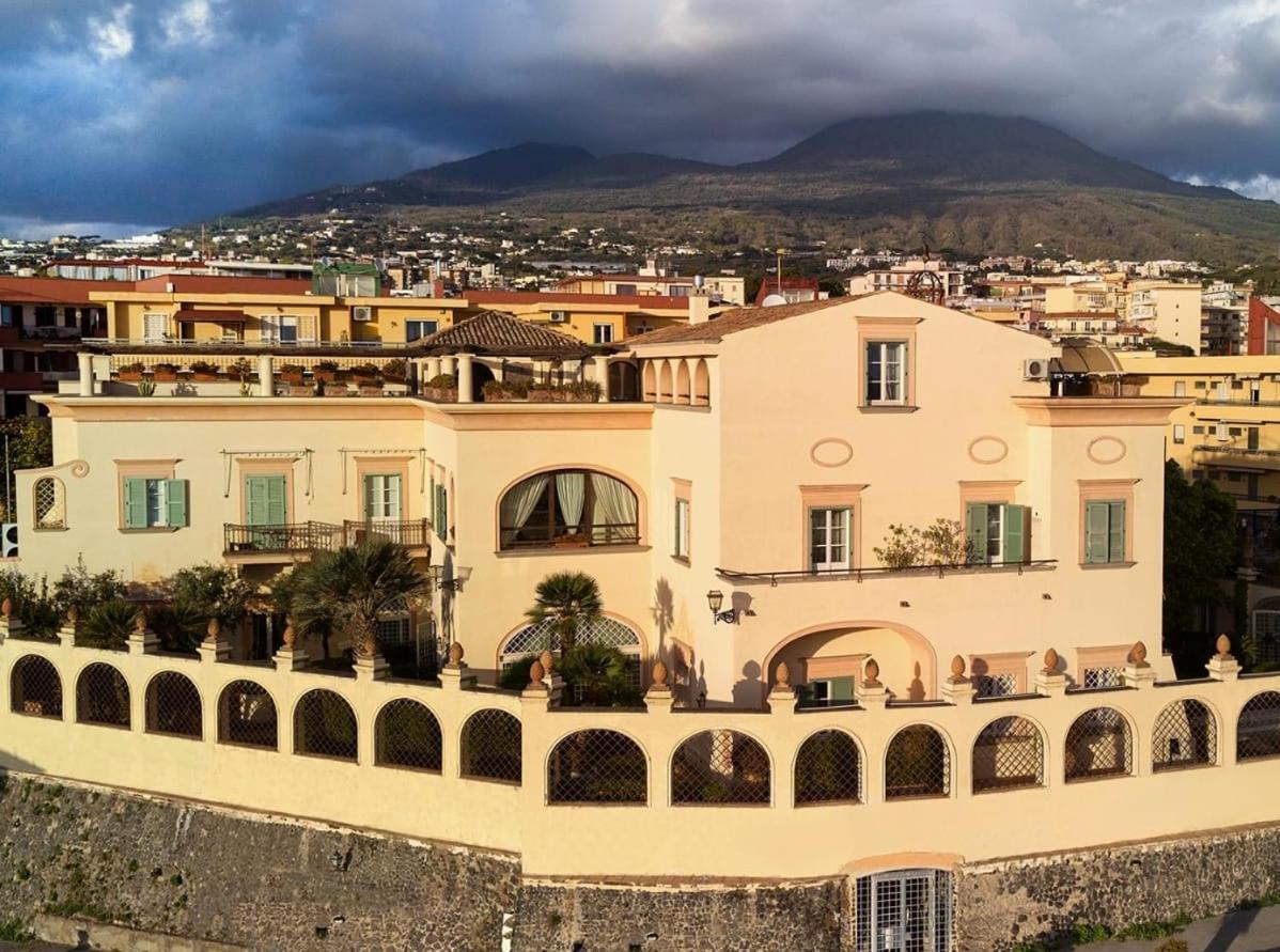 Casa Raiola Ercolano Luxury Rooms & Spa Экстерьер фото